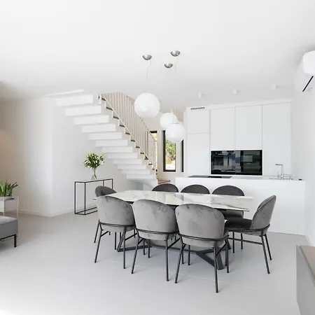 New Modern By The Sea, Magical View, A Few Minutes From The - By Traveler Tourist Agency Krk - Id 2000 Vila