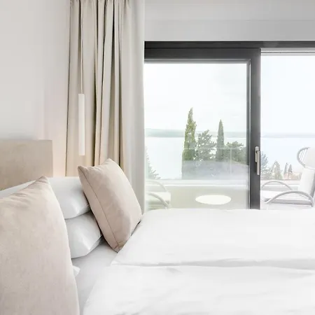 New Modern By The Sea, Magical View, A Few Minutes From The - By Traveler Tourist Agency Krk - Id 2000