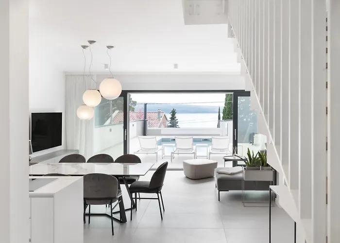 New Modern By The Sea, Magical View, A Few Minutes From The - By Traveler Tourist Agency Krk - Id 2000 וילה